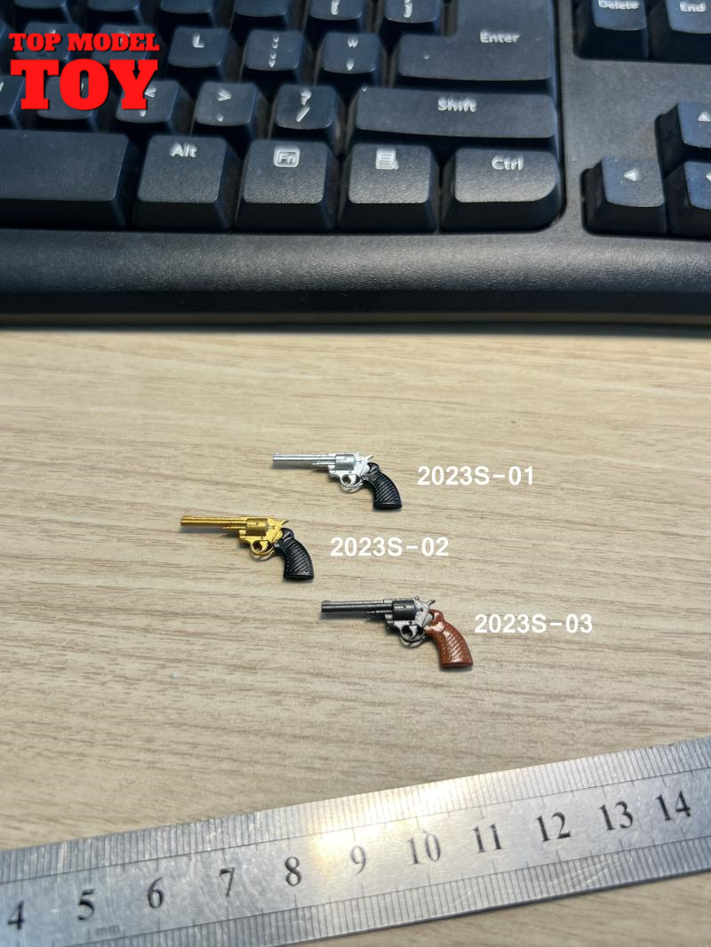 2023S Modelo de Accesorios de  - Model Kit Revolver reseña y precio