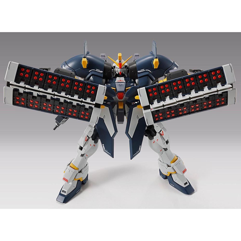 Original Bandai MG 1/100 Gunda - Model Kit Lizard reseña y precio