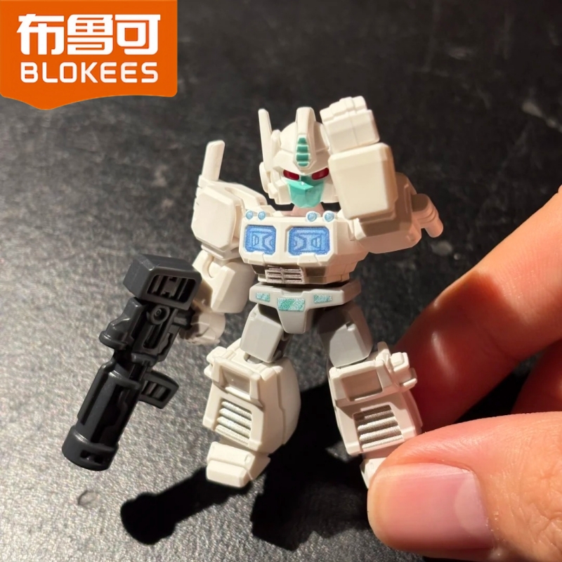 Blokees Transformers Defender  - Model Kit Blokees reseña y precio