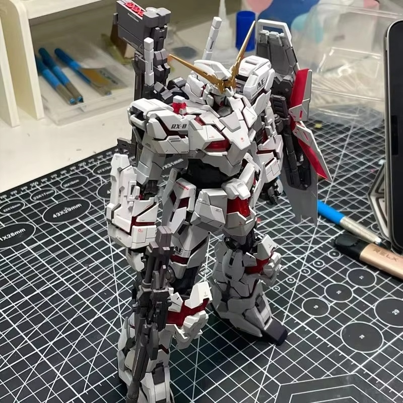 En stock HG 1/144 RX-0 Unicorn - Model Kit Pg reseña y precio