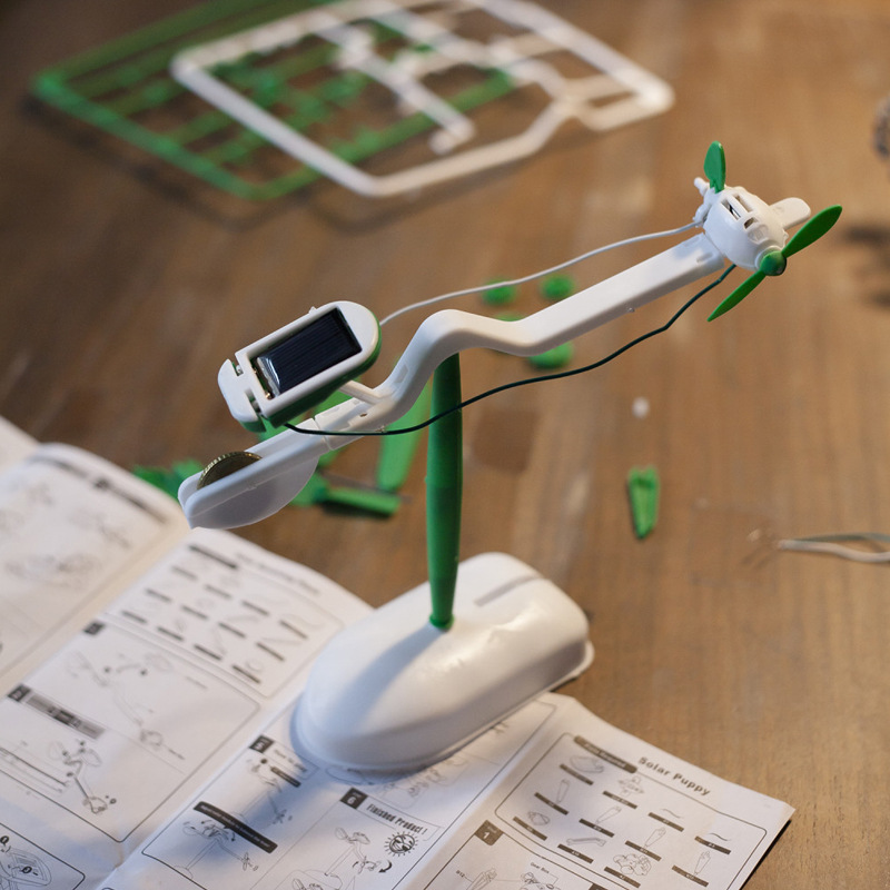 Kit de Robot de energía Solar  - Model Kit U Boat reseña y precio